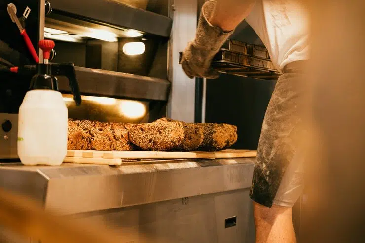 Horeca Hut | Fried Chicken Restaurant Equipment Setup : Complete Guide fried chicken restaurant equipment