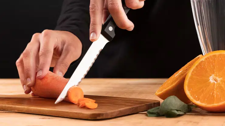 Horeca Hut | How to Choose the Best Kitchen Knives for Coffee Shop Food Prep Best Kitchen Knives for Coffee Shop