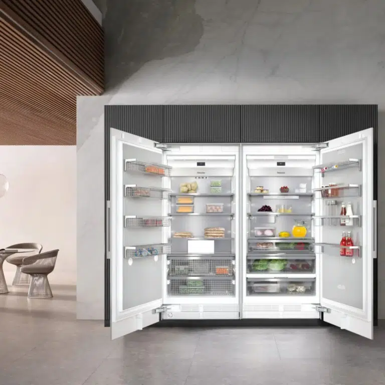 walk-in freezer vs reach-in refrigerator