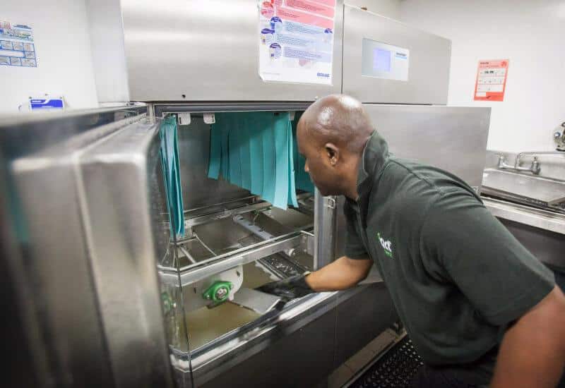 commercial dishwashers for hotels