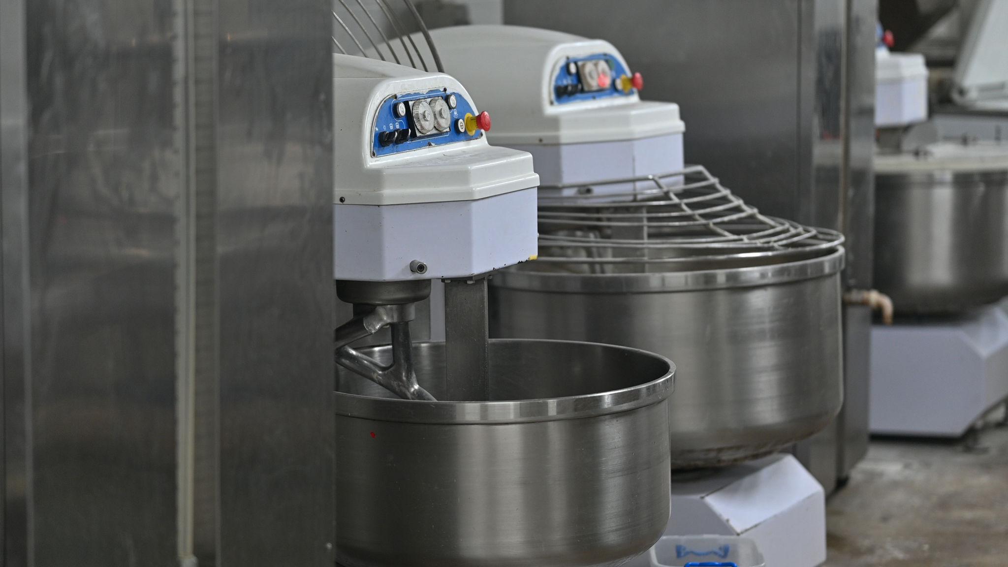 dough mixer buying guide for bakeries