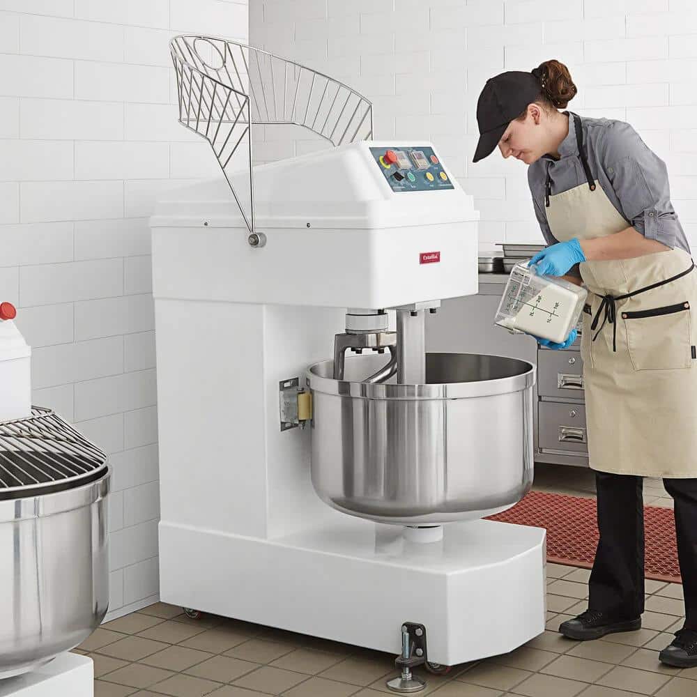Horeca Hut | Dough Mixer Buying Guide for Bakeries: Choosing the Right Mixer Horeca Hut | Dough Mixer Buying Guide for Bakeries: Choosing the Right Mixer